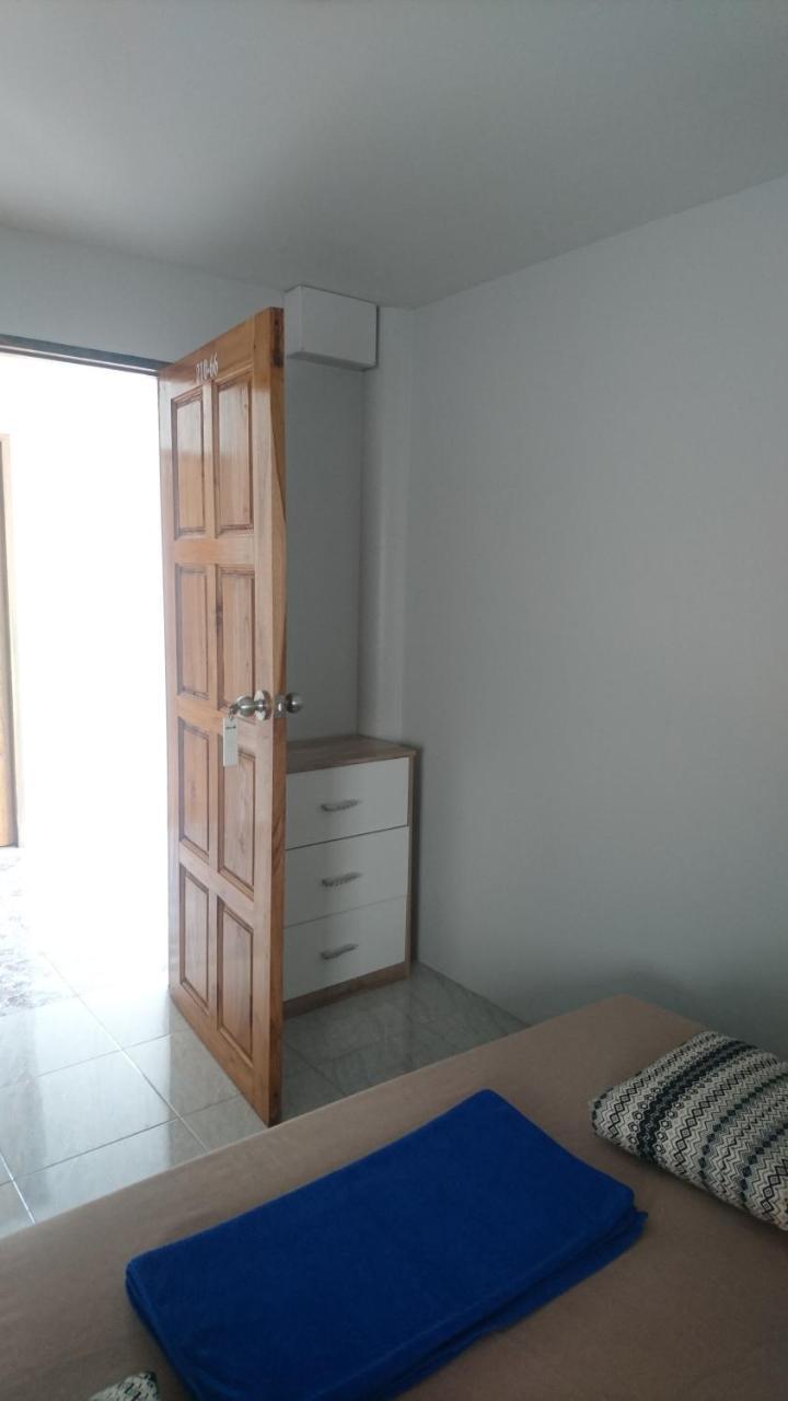 Easy Rooms And Minimart Ko Lanta Exterior foto