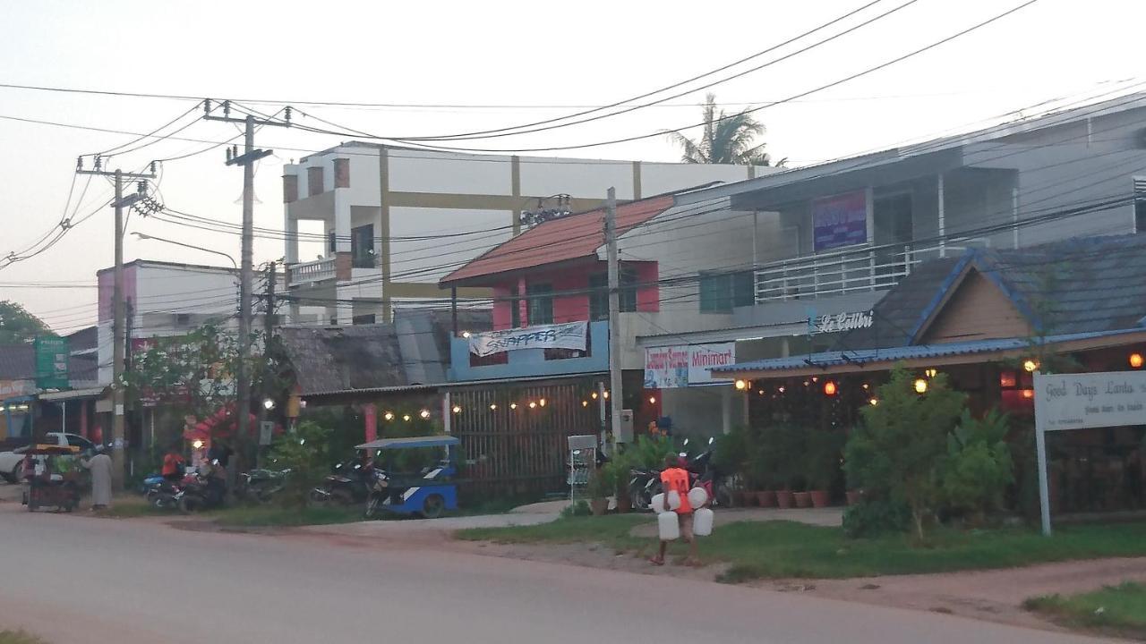 Easy Rooms And Minimart Ko Lanta Exterior foto