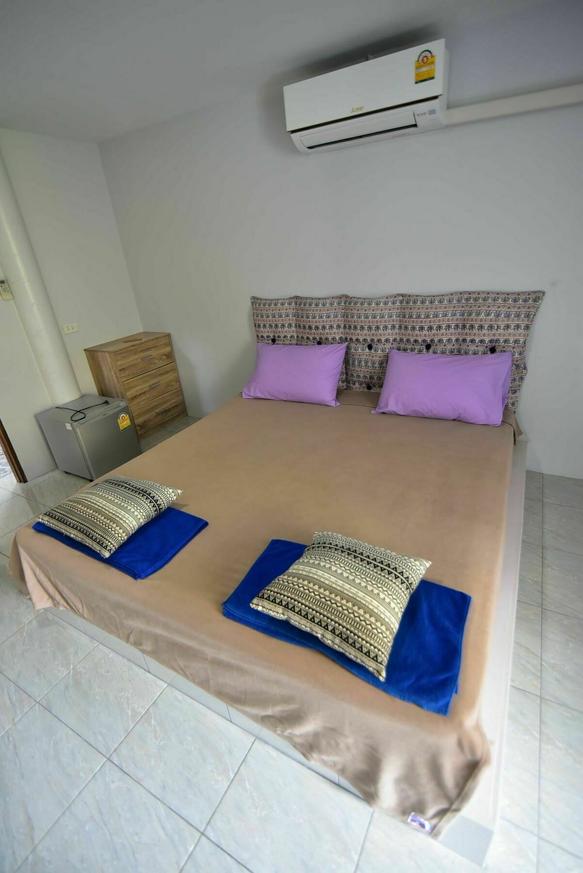 Easy Rooms And Minimart Ko Lanta Exterior foto