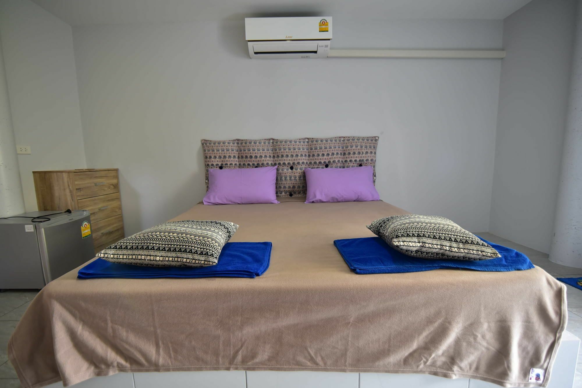 Easy Rooms And Minimart Ko Lanta Exterior foto